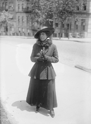 Mrs. Louise R. Waite